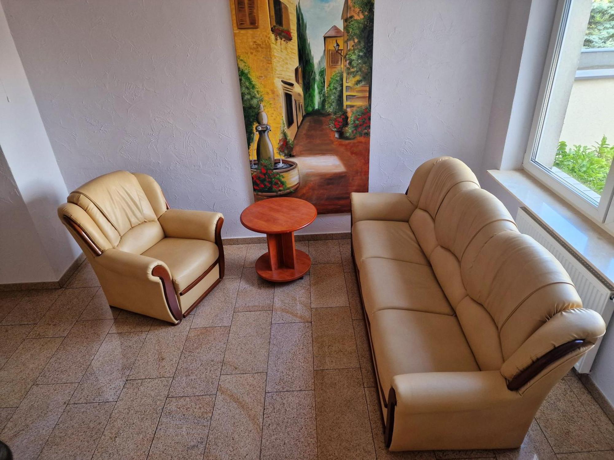 Hotel Podroznik Koszuty Dış mekan fotoğraf
