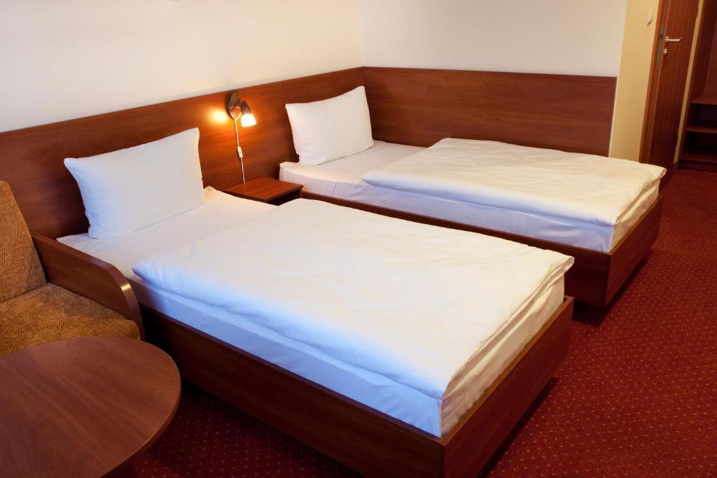 Hotel Podroznik Koszuty Oda fotoğraf